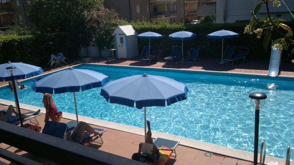 Leuco' Hotel
